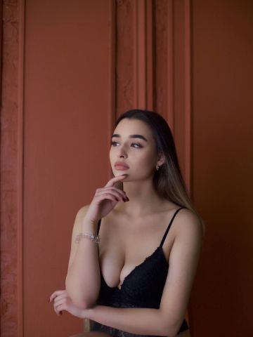 Проститутка Камилла